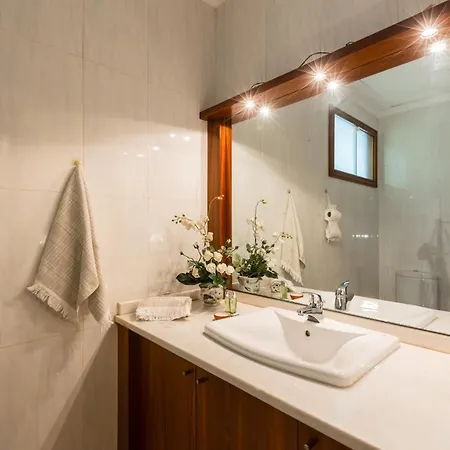 Sunny Country House With Swimming Pool Villa Grijo