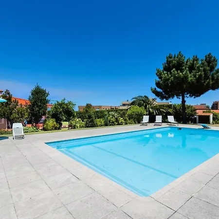 Sunny Country House With Swimming Pool Villa